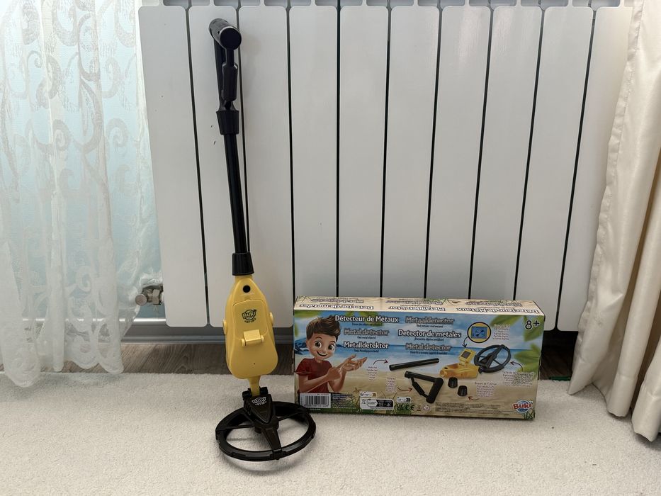 Buki France детектор за метали