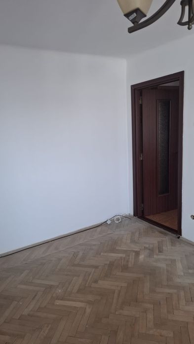 Apartament 2 camere semidecomandat English Park
