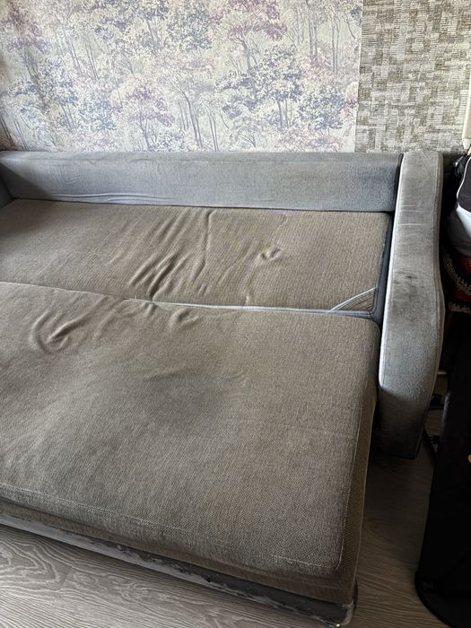 Отдам диван бесплатно