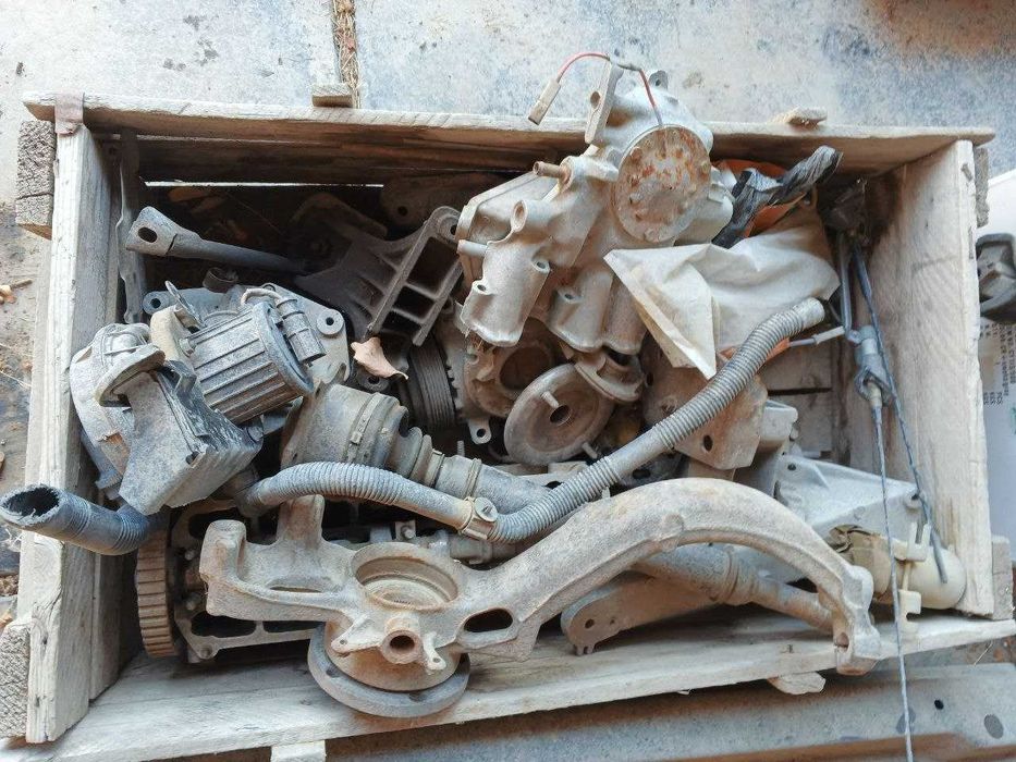 Поддон, кронштейн, запчасти