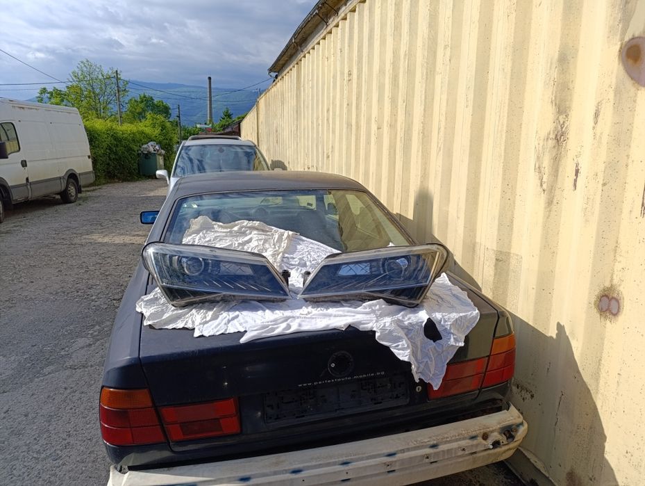 skoda superb фарове