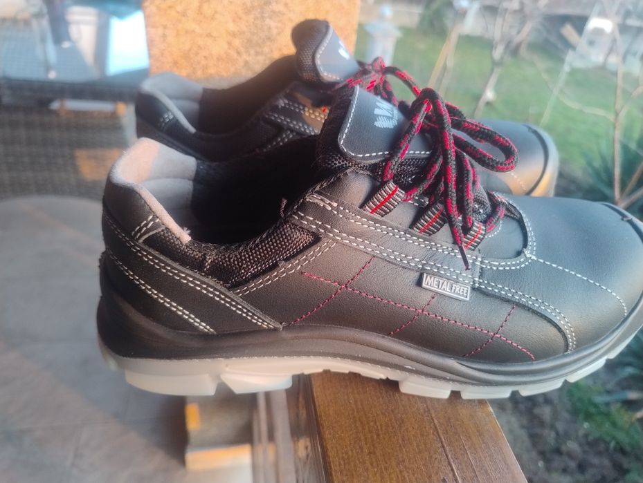 Bocanci protectie  marimea 44