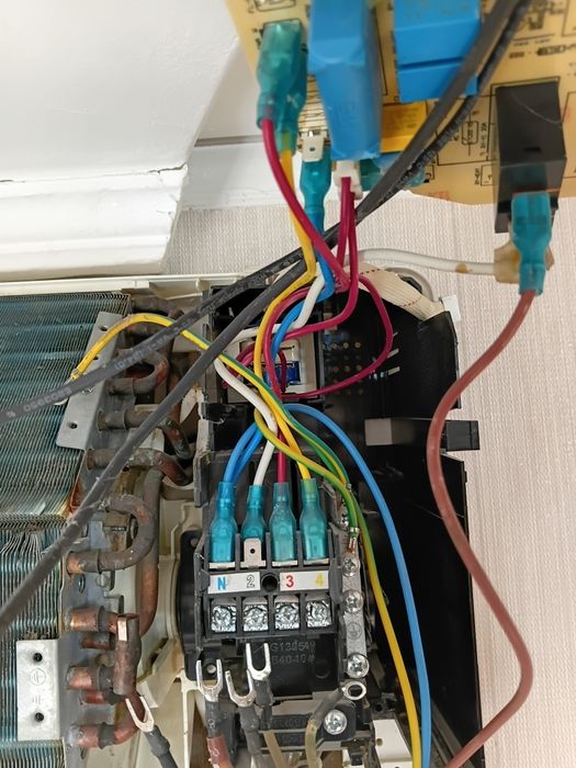 Чистка внутреннего блока сплит системы