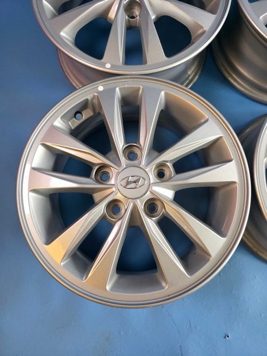 Jante Aliaj 5x114.3 15'' OEM Hyundai I30 Elantra 6J ET 46 !