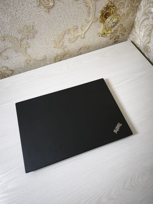 Lenovo Thinpad T14 Touchscreen