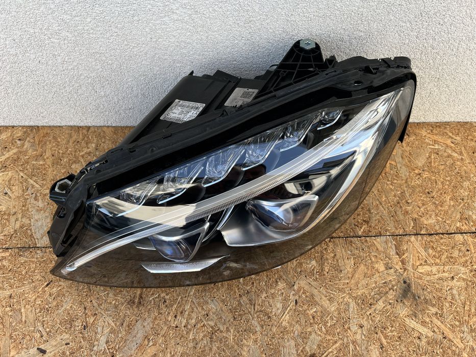 Far stanga Mercedes C Class W205 Full LED ILS Original Europa