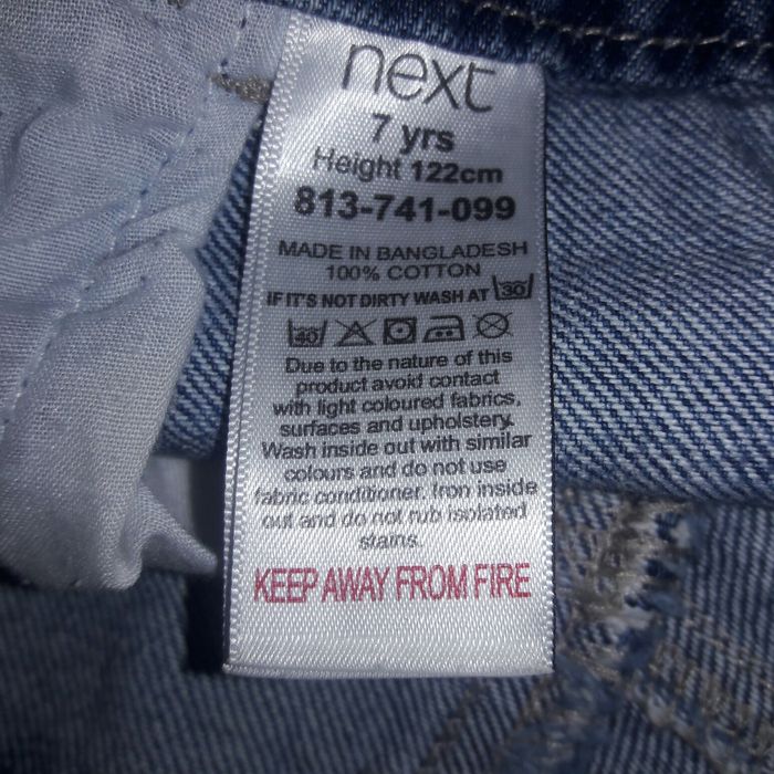 Джинсовый комбинезон