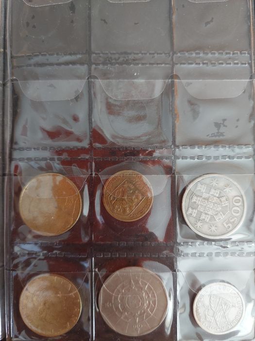 Albume cu monede