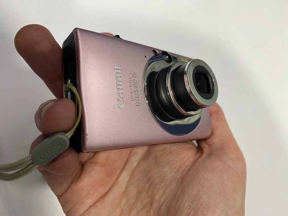 Продам камеру "мыльницу" Canon IXUS 80 IS  (хор. сост.)