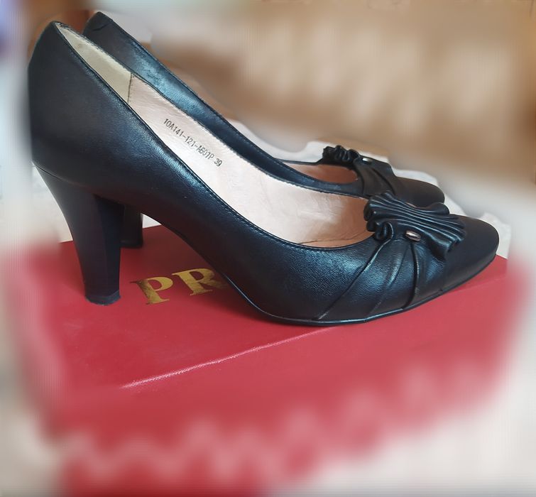 Обувь женская на 38-39 размер