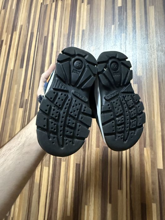 Ghete bebelus marimea 20