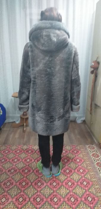Шуба мутоновая. Недорого