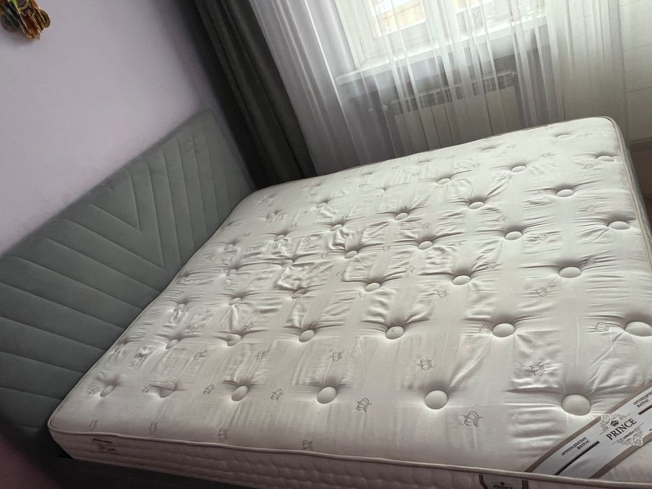 Кровать и матрас 180/200