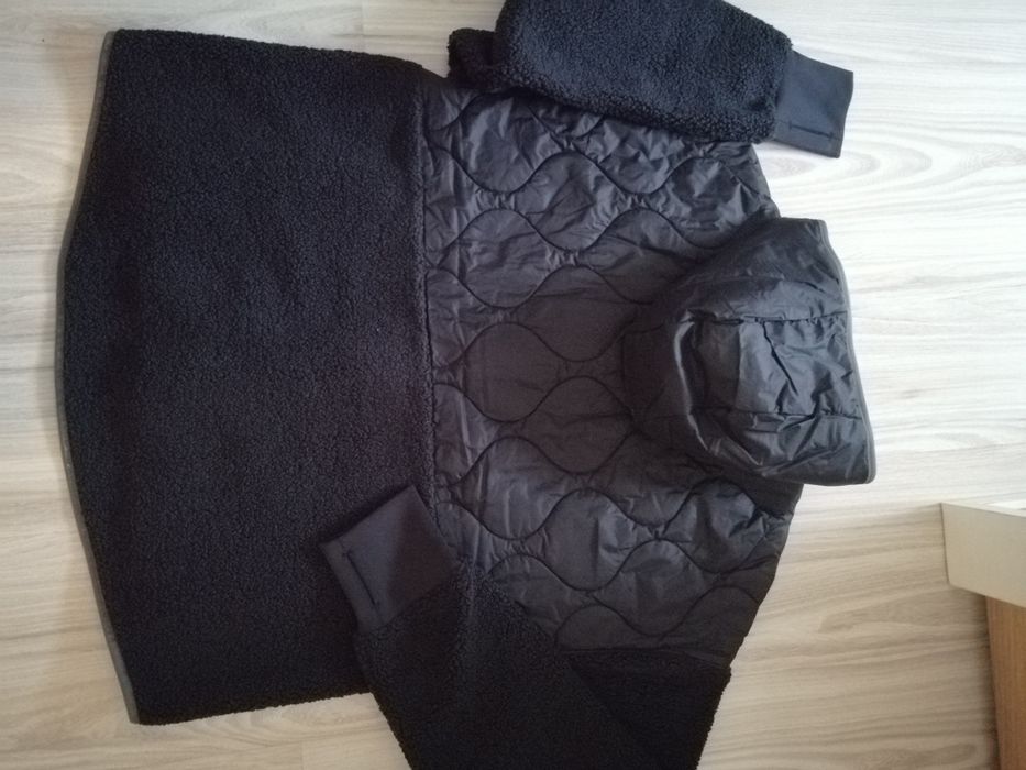 Промо цена !!!Ново!!! Дамско  Яке Under Armour