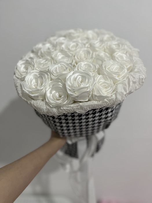 Цветы из лент 5000тг