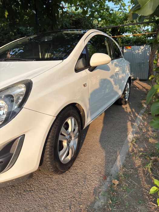 Opel Corsa D Facelift Coupe (3 uși) RAR EFECTUAT– 1.3 CDTI EcoFlex 95 CP – EURO 5 – Business+ (Full Option) – 2014 – Import Olanda