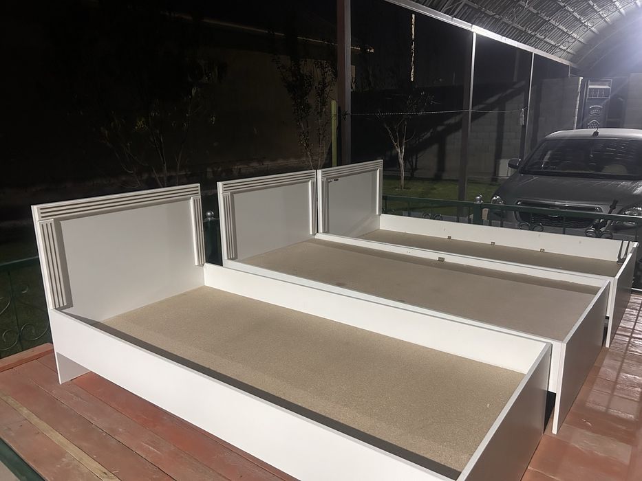 Кровать одноместный 2*0,9 3 ед.