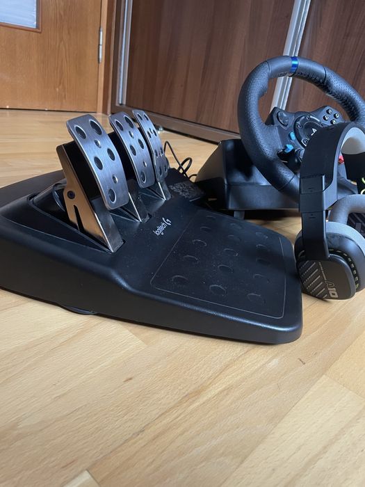 Volan logitech g29+ Casti Astro A10