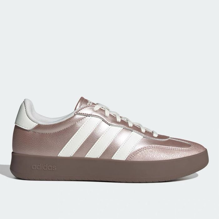 Продам новые кроссовки Adidas оригинал