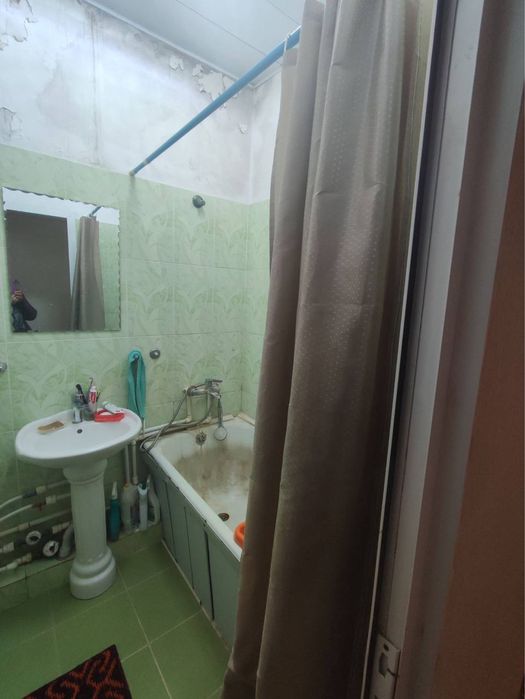 6 метрли балконга эга 2 хонали квартира тезда сотилади