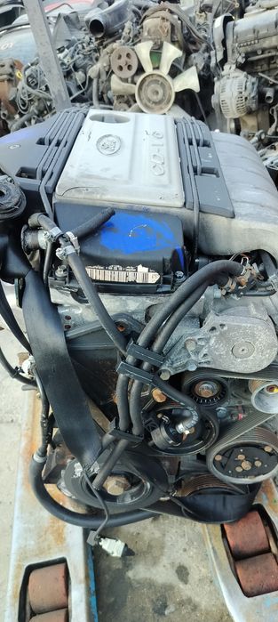 Двигатель Шаран 2.8