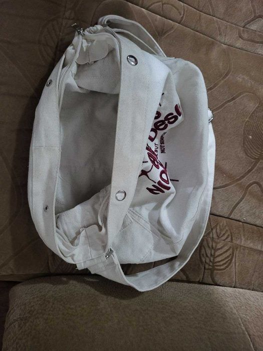 Белые сумки через плечо (2 шт), стильные