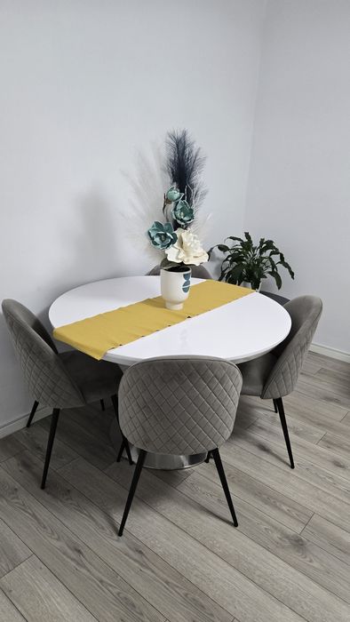 Masa extensibila XXXLutz