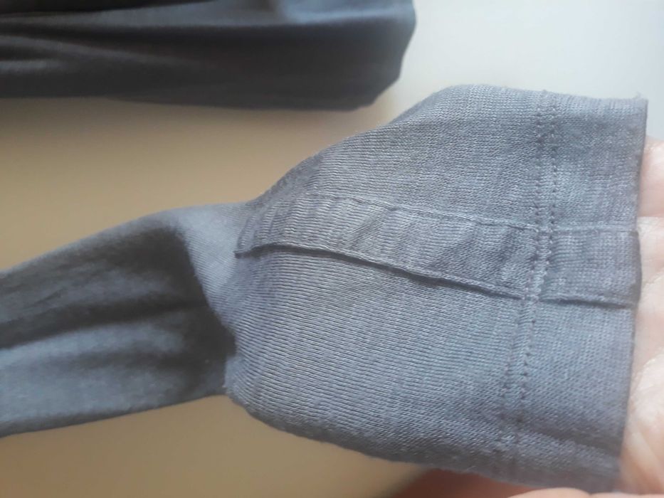 Etam дамска блуза от много фина вълнена тъкан