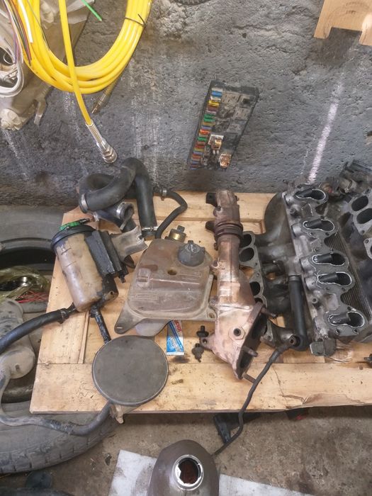 Запчасти на ауди 100 селедка