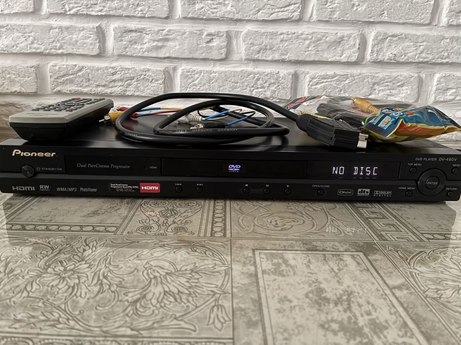 Продам DVD проигрыватель Pioneer