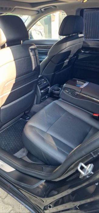 BMW Seria 7 2011 — imagine 3