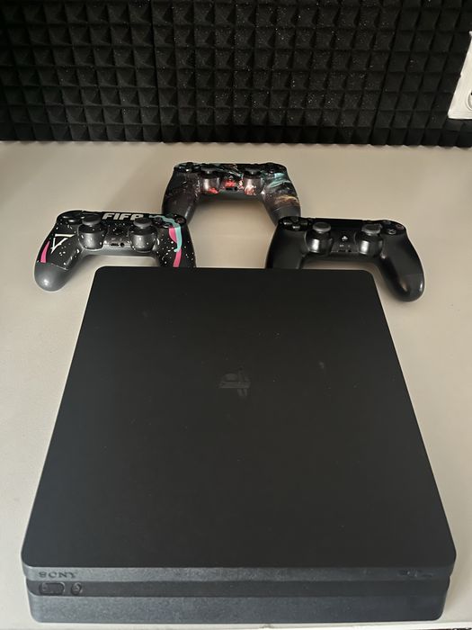 Продам ps4 slim 1tb , playstation 4 slim 1tb