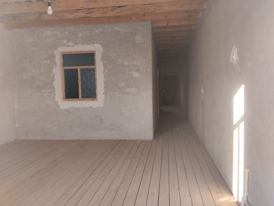 Срочний Ярим план жой 220кв.метр сотилади.