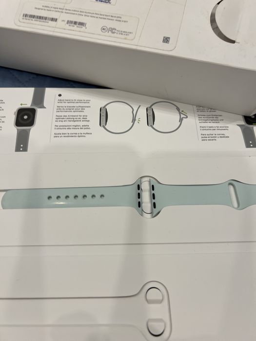 Часы  женские apple watch  4 серии