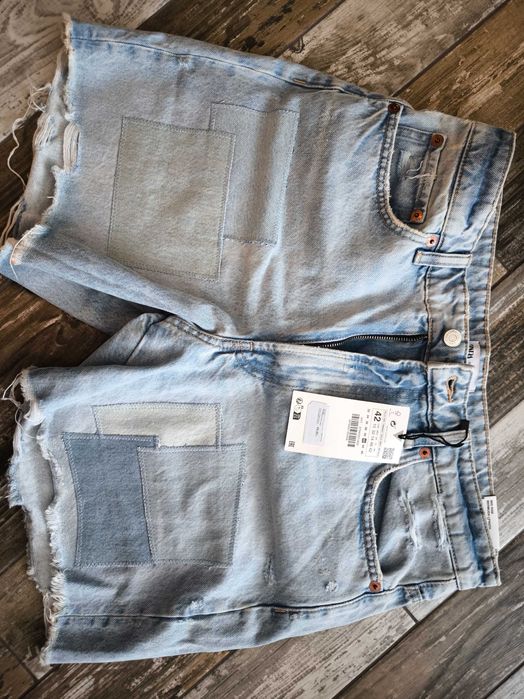 Нови Къси панталони ZARA