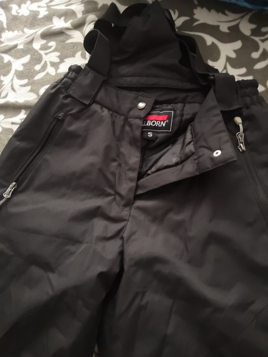 Продам лыжный костюм