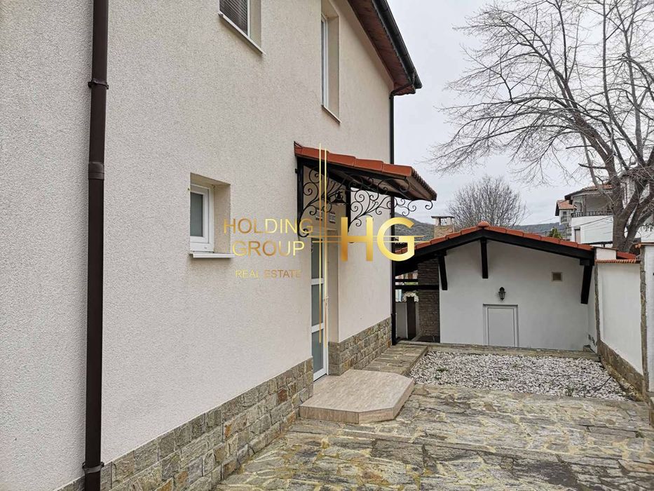 Къща в Добрич, област-гр.Балчик площ 210  кв.м