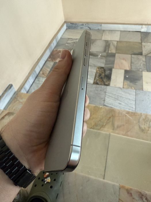 Iphone 16 pro max 99% обем батарее