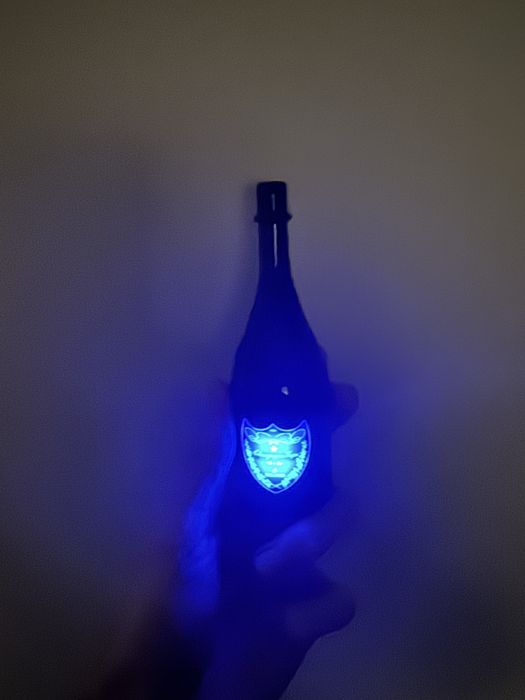 Vape 30k Humo/Azul stil champagne(sampanie) reincarcabil!