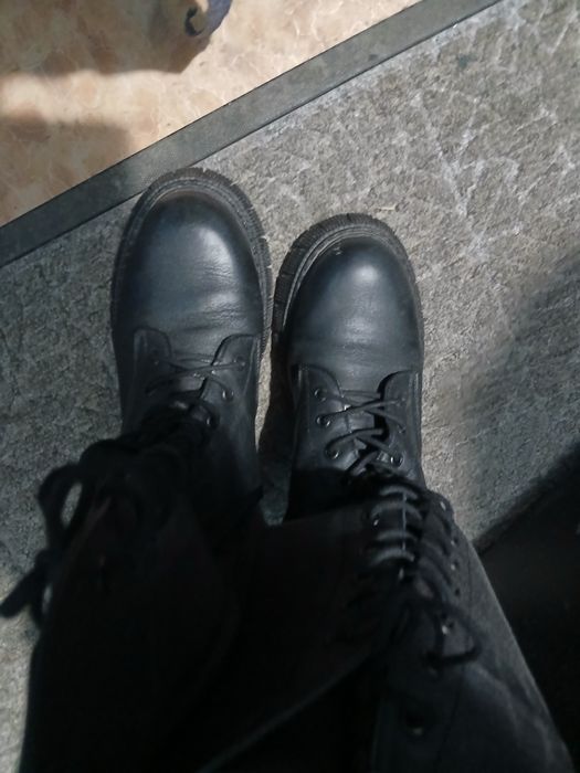 Ботинки отл состоянии кожа р. 39