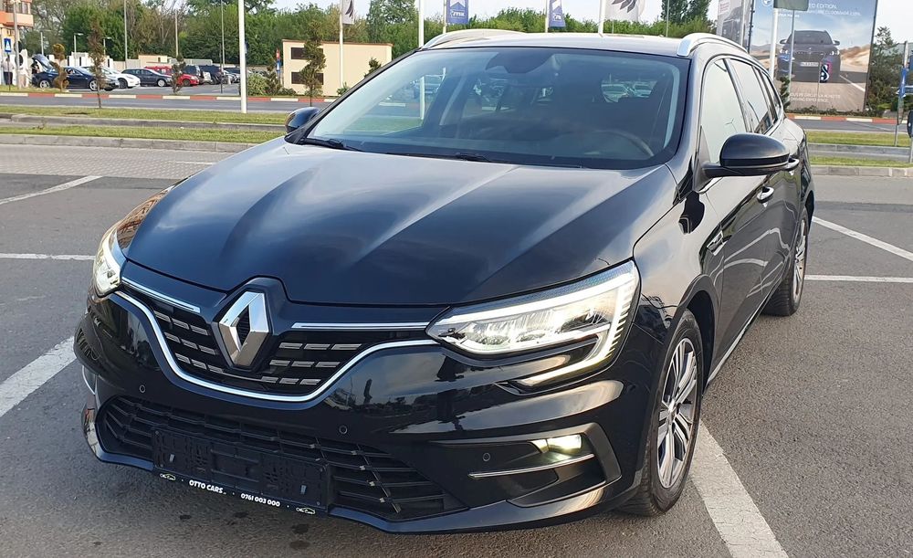 Renault Megane iNTENS EDC 2022 Garantie RATE Faruri LED PureVision Automata import