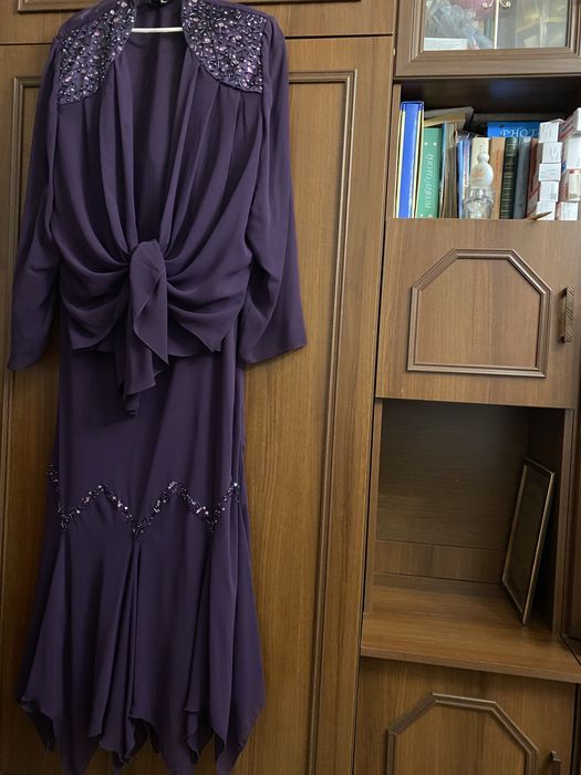 Нарядное платье.