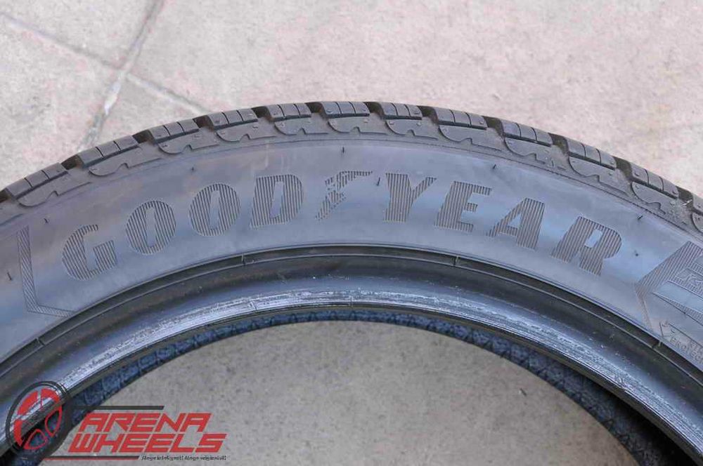 Anvelope Iarna 18 inch GoodYear UltraGrip 8 Performance 245/45 R18