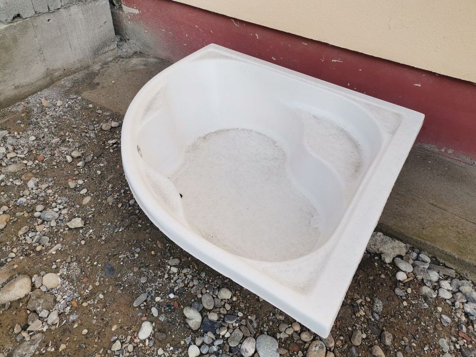 Ванна сотилади янгидек