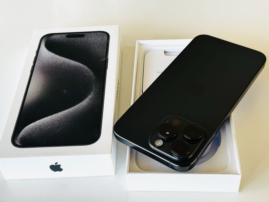 Iphone 15 Pro Max 1TB Black Titanium 100% Батерия! Гаранция 6 месеца