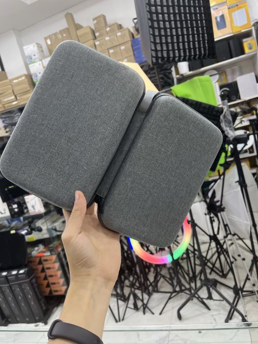 Чехол-органайзер для видеогаджетов.