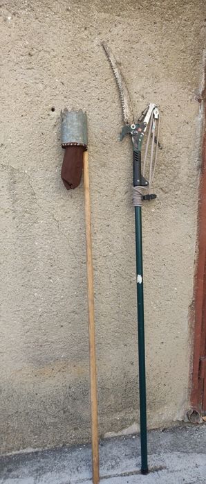 Sapă, lopată, furcă , baros, târnăcop,foarfece crengi  etc