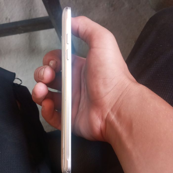 Samsung galaxy j5 garantiasi bor