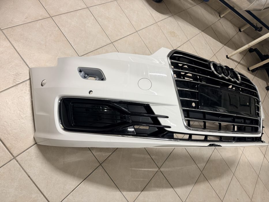 Bara fata  far xenon spoiler grila radiator a6 c7 facelift Audi
