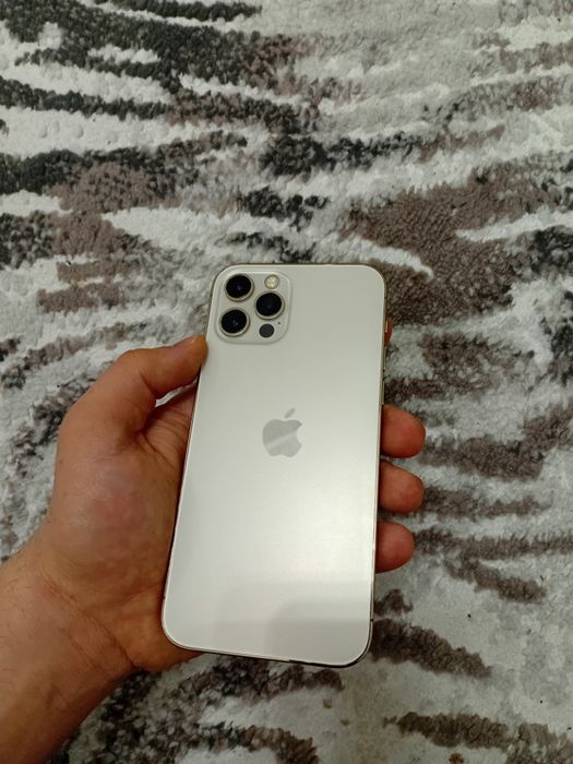 Iphone 12 pro. 128gb.